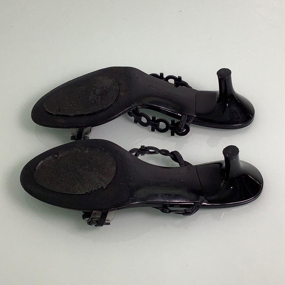 Salvatore Ferragamo kitten heel Leather Patent vinyl strappy sandals SZ 7 B EUC - Picture 15 of 16